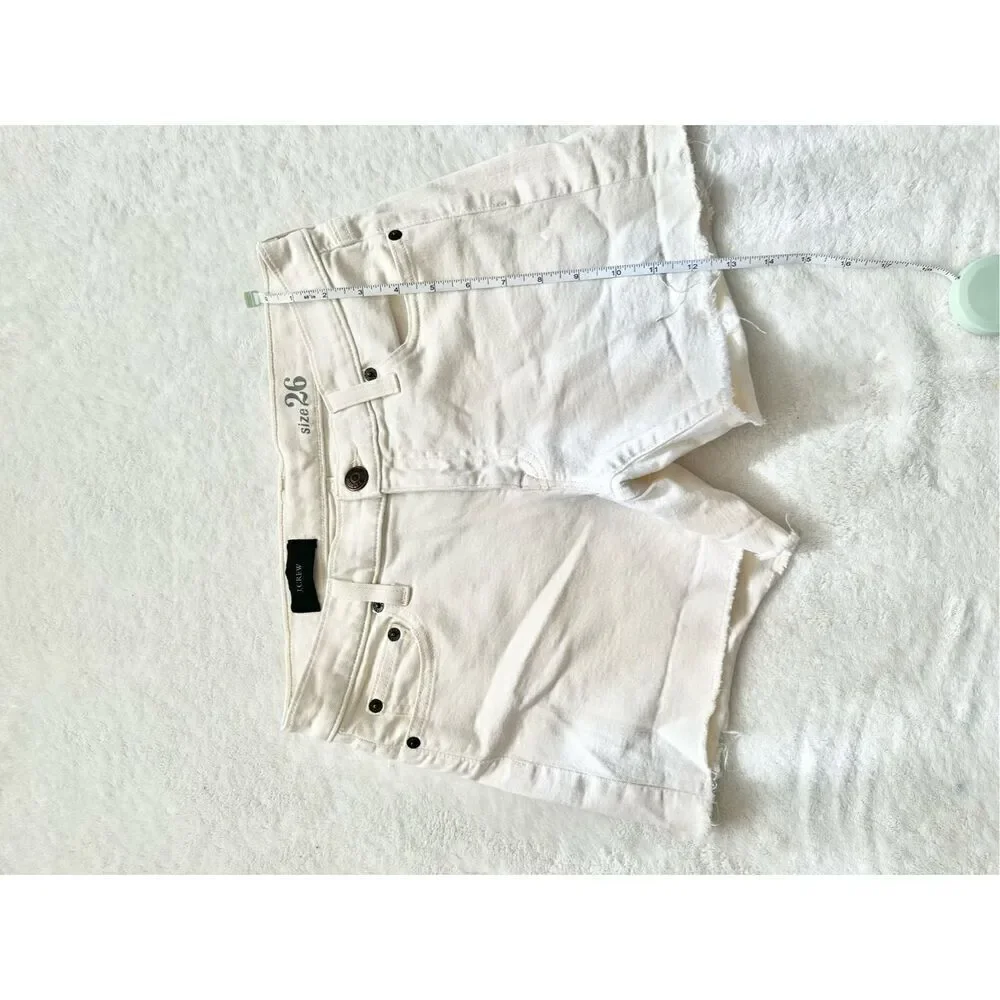 J. crew someone’s white shorts size 26